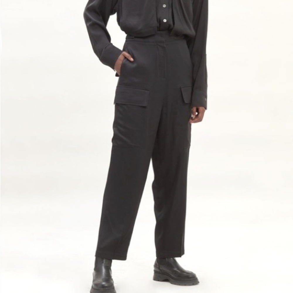 BLACK NWT FRANKIE SHOP SATIN TAILORED CARGO PANTS XS S